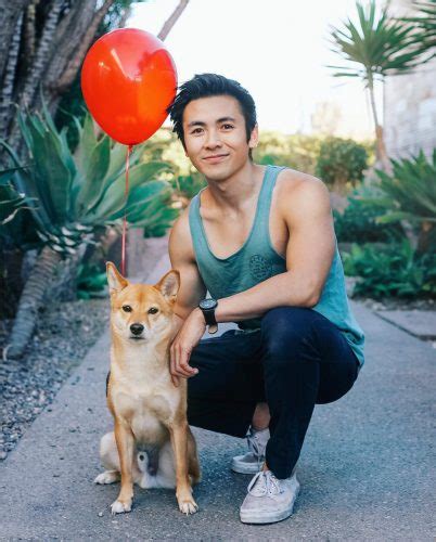 Ross Tran Biography .